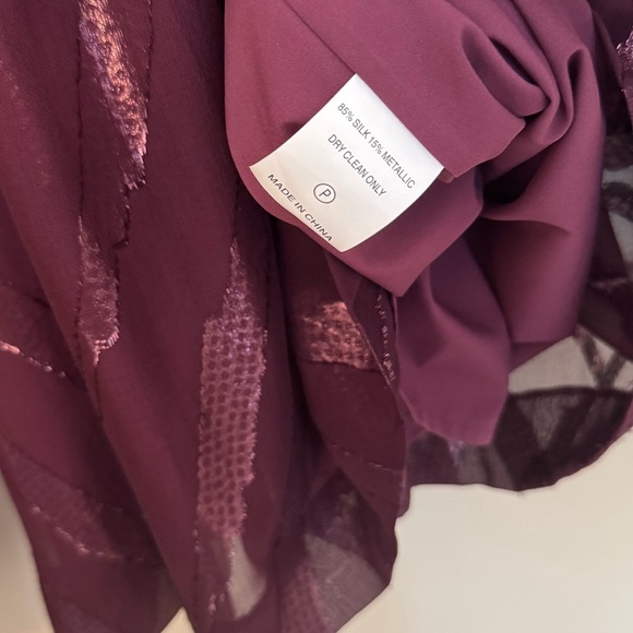 Marie Oliver Silk Ruffled Stand Collar Blouse Size Medium Purple Metallic Top - Picture 6 of 6